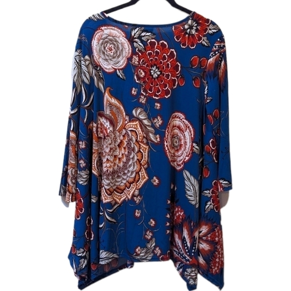 NORTHSTYLE Bold Floral Sharkbite Summer Tunic (M) - Picture 2 of 5